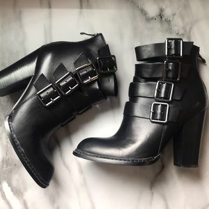 Chinese Laundry booties